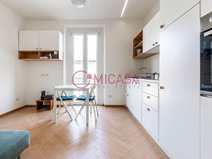 Appartamento monolocale in affitto in Via Giulio e Corrado Venini, Pasteur, Milano