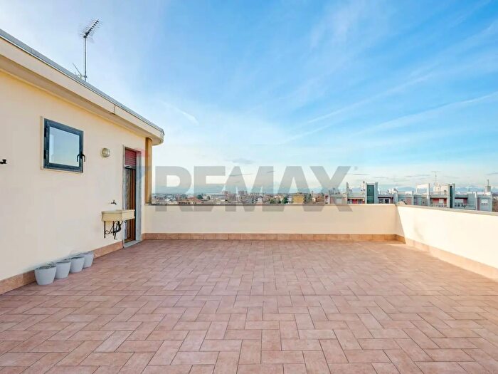 Appartamento trilocale in vendita in Viale Stelvio, Busto Arsizio