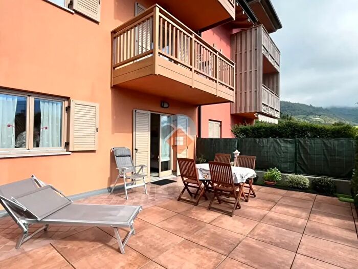 Casa con 5 locali in vendita in Via Sant'Antonio, Villa Lagarina