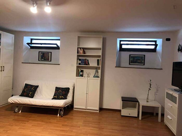 Appartamento in affitto in Via Vallarsa, Ripamonti Fondazione Prada, Milano