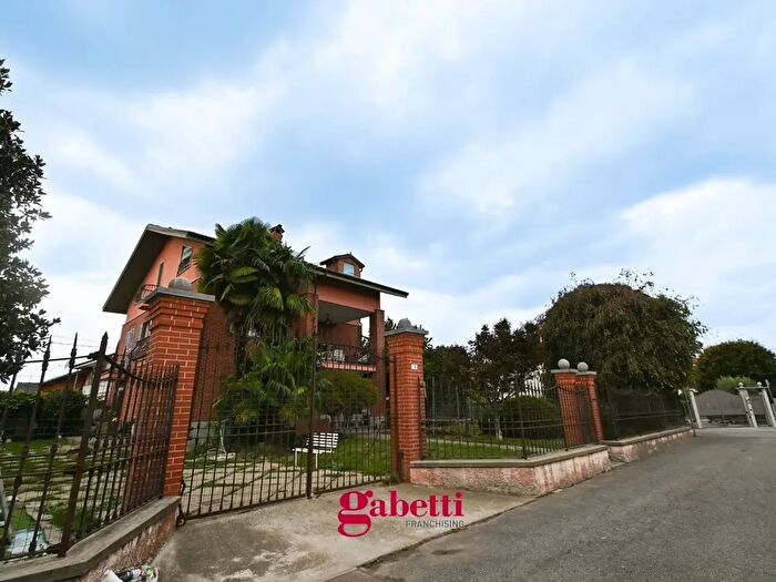 Casa con 7 locali in vendita in Via Torre San Giorgio, Moretta