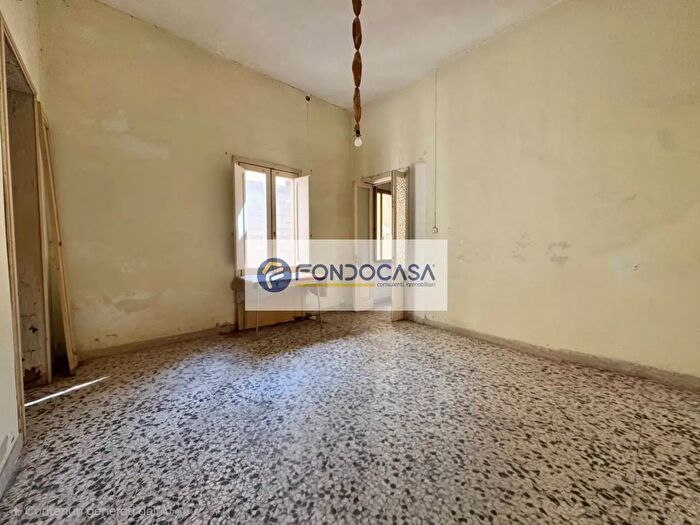Casa con 5 locali in vendita in Via Roma, Supersano