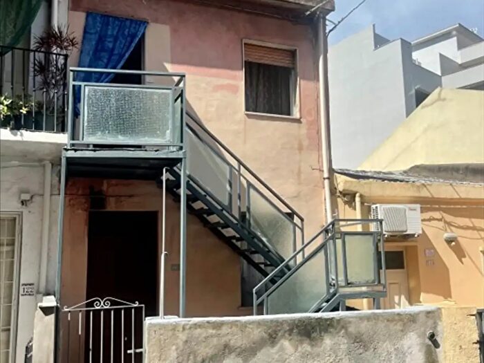 Casa con 6 locali in vendita in Sbarre Superiori, Reggio Calabria