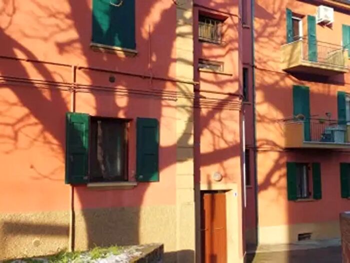 Appartamento bilocale in vendita in Via Roma, Zola Predosa