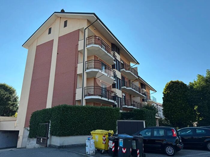 Appartamento trilocale in vendita in Via Gribaudia, Settimo Torinese