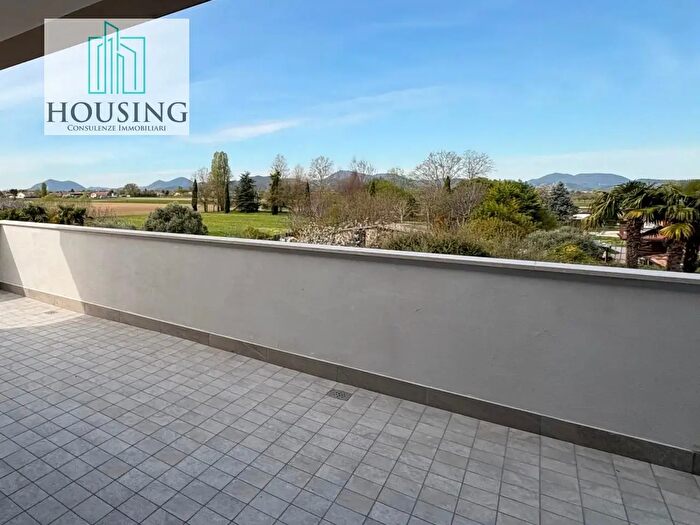 Appartamento quadrilocale in vendita in Via Conselvana, Masera Di Padova