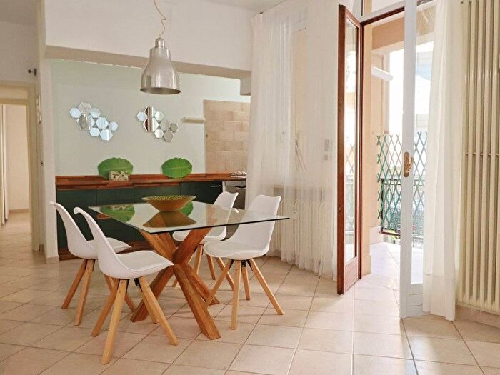 Appartamento bilocale in affitto in Via dei Cybo, Pasteur, Milano