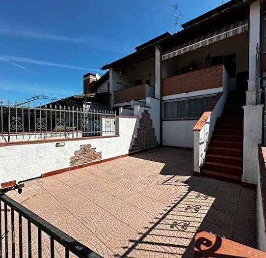 Casa trilocale in affitto in Viale Costa Rica, Lido delle Nazioni, Comacchio