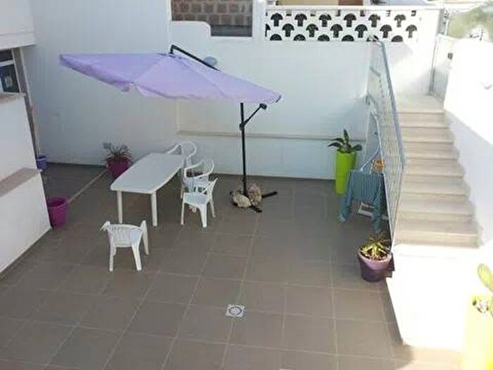Casa quadrilocale in affitto in Via Socrate, Carovigno