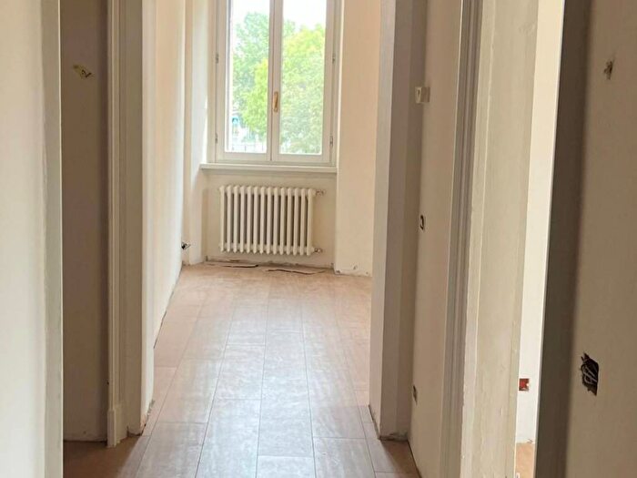 Appartamento trilocale in affitto in Via Carlo Alberto, Colognola, Bergamo