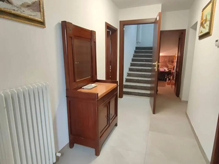 Appartamento con 5 locali in affitto in Via Claudia, Maranello