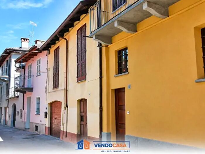 Casa trilocale in vendita in Via Camillo Benso di Cavour, Dronero