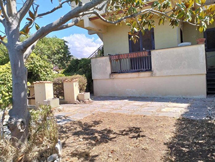 Casa trilocale in vendita in Via Arezzo, Ardea