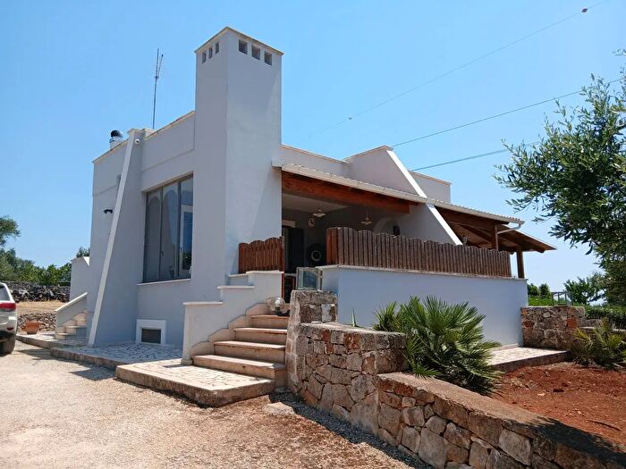 Casa con 6 locali in vendita in Cda Montecaruso, Ostuni