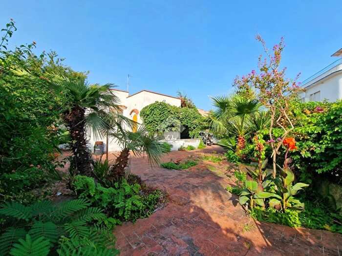 Casa con 5 locali in vendita in Via Elpenore, San Felice Circeo