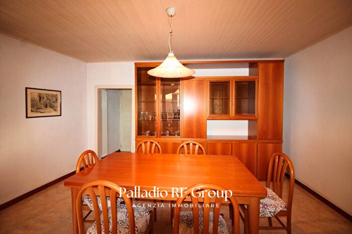 Casa quadrilocale in vendita in Via Costa, Arzignano