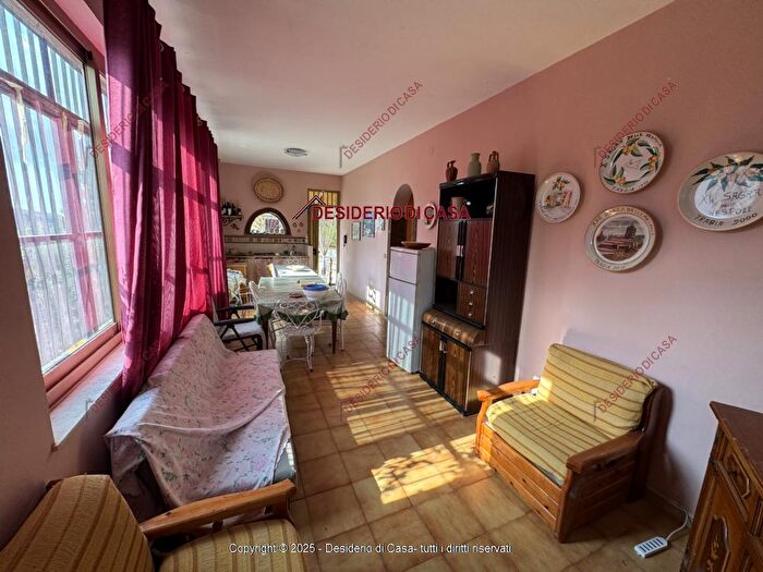 Casa quadrilocale in vendita in Strada Provinciale, Lucera