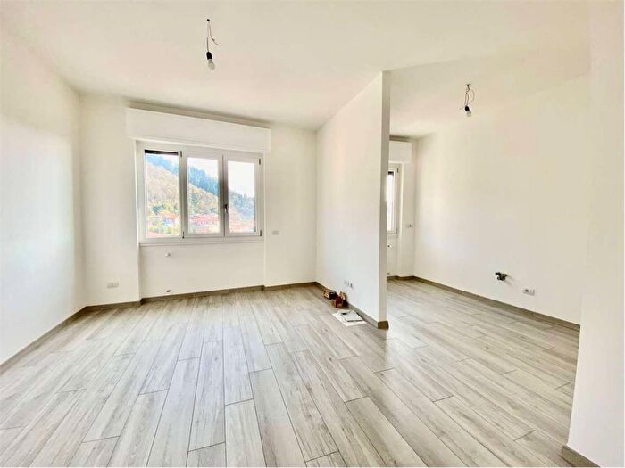 Appartamento bilocale in affitto in Via Risorgimento, Centro, Tavernerio