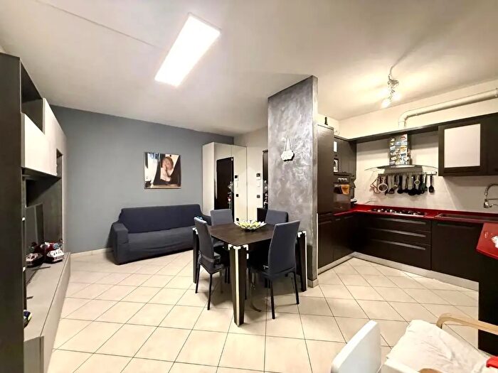Appartamento trilocale in vendita in Via Giovanni Paolo II, Sissa Trecasali