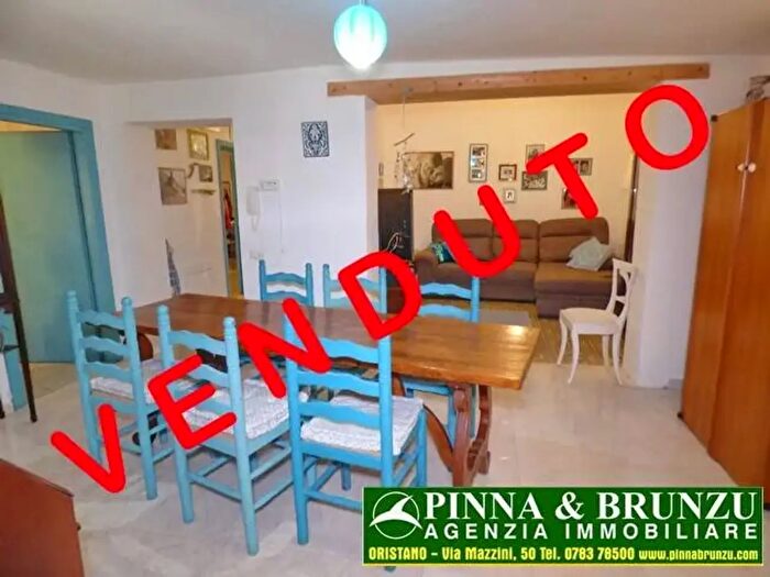 Casa quadrilocale in vendita in Baratili San Pietro