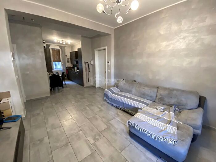 Appartamento trilocale in vendita in Via Assietta, Milano