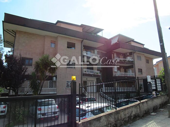 Appartamento trilocale in vendita in Via della Pace Castrolibero, Castrolibero