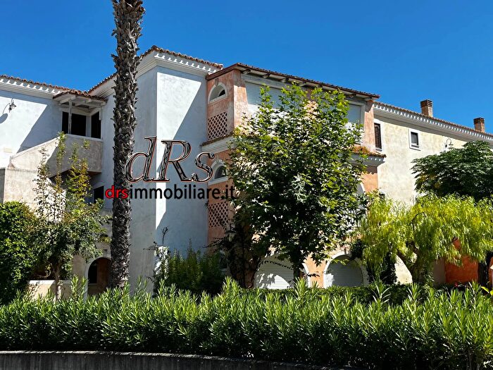 Appartamento trilocale in vendita in Località San Basilio, Pisticci