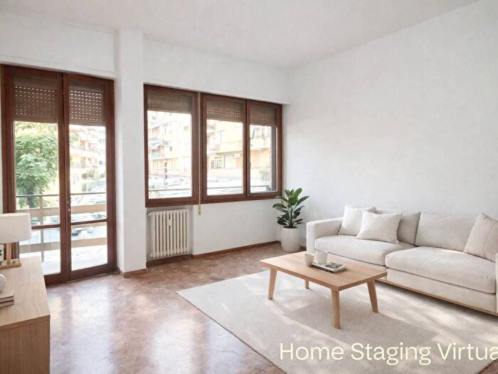 Appartamento quadrilocale in affitto in Via Francesco Baracca, Novoli, Firenze