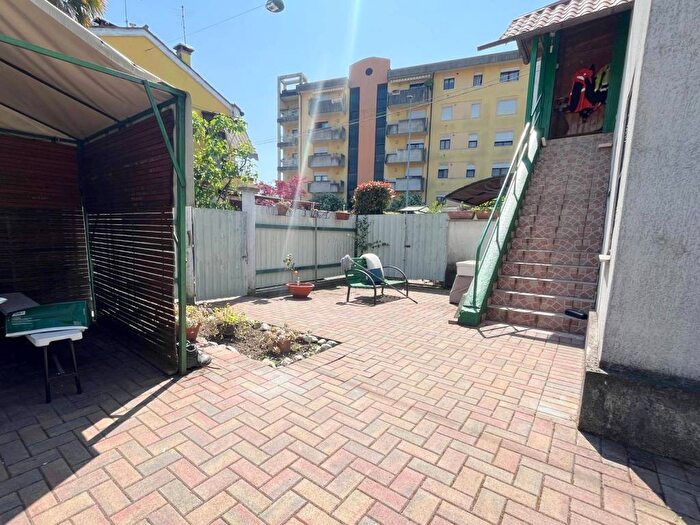 Appartamento trilocale in affitto in Via Giuseppe Zanardelli, Santa Bertilla Mercato Nuovo, Vicenza