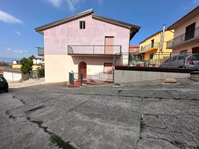 Appartamento trilocale in vendita in Cda San Giuliano, Montalto Uffugo