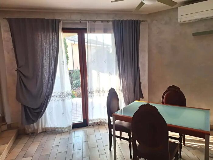 Appartamento in affitto in Via Monte Grappa, Senago