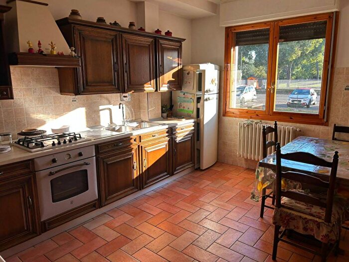 Appartamento quadrilocale in affitto in Via Pistoiese, Brozzi, Firenze