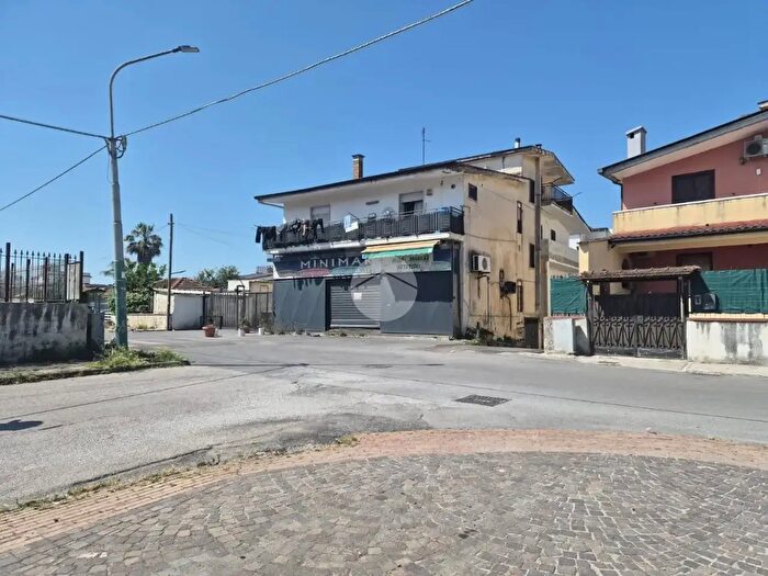 Appartamento bilocale in vendita in Via Francesco Cilea, Castel Volturno