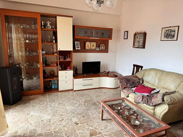 Appartamento quadrilocale in vendita in Belverde Si, Monteriggioni