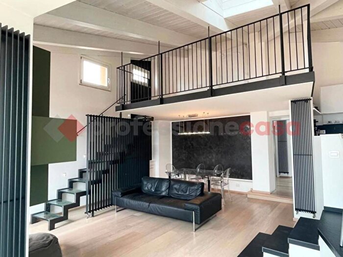 Casa con 5 locali in affitto in Corso Pietro Vannucci, Centro Storico, Perugia