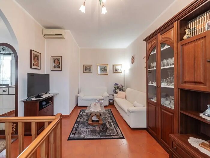Casa con 5 locali in vendita in Via del Respiro, Monza