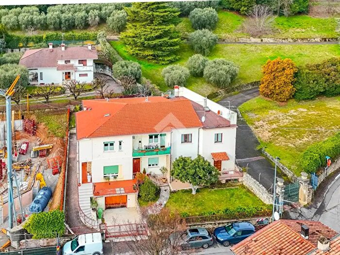 Appartamento quadrilocale in vendita in Viale Rimembranza, Grezzana