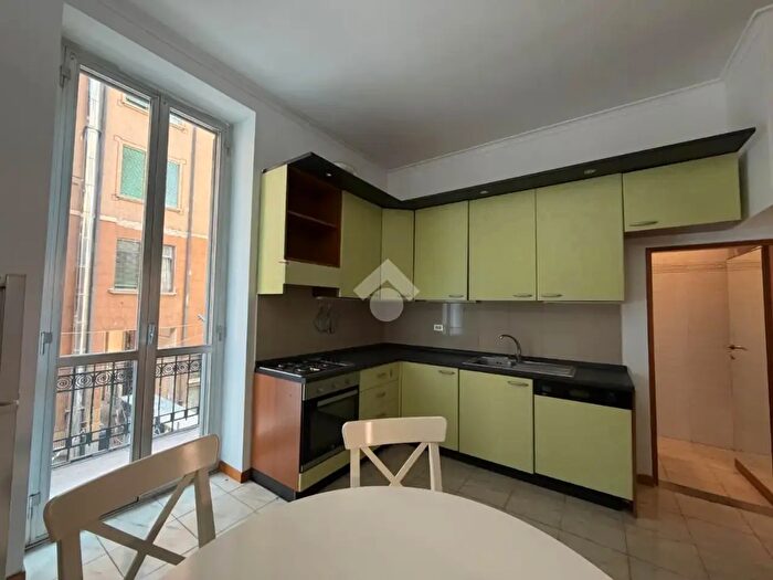 Appartamento bilocale in vendita in Via degli Imbriani, Milano