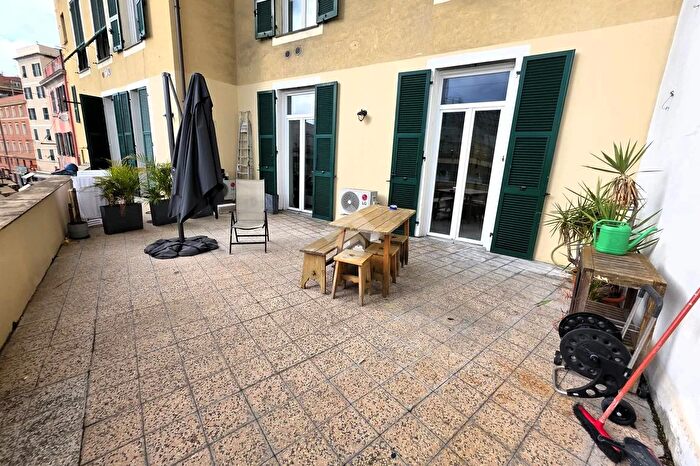 Appartamento bilocale in vendita in Via Antonio Gramsci, Genova