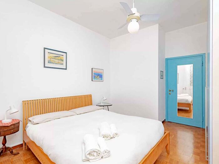 Appartamento trilocale in affitto in Via Cipriano Facchinetti, Quartiere Forlanini, Milano
