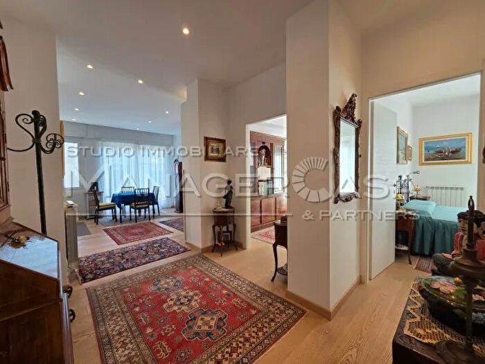 Appartamento quadrilocale in vendita in Corso Cristoforo Colombo, Rapallo