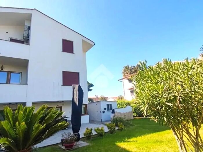 Casa quadrilocale in vendita in Marina Velca Mare, Tarquinia