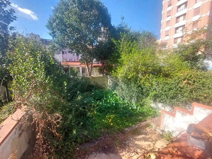 Casa con 8 locali in vendita in Via Giuseppe Galliano, Firenze