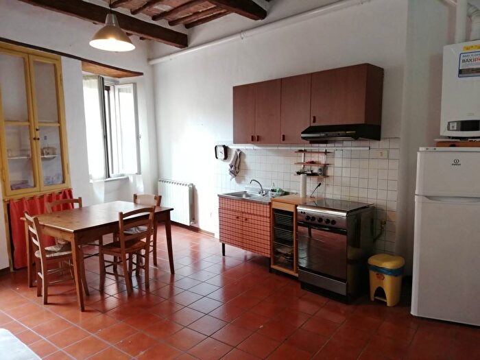 Appartamento bilocale in affitto in Corso Camillo Benso di Cavour, Centro Storico, Perugia