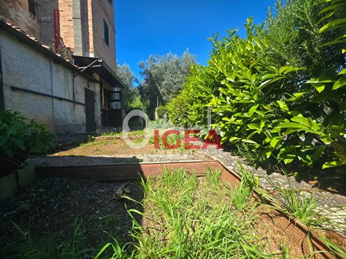 Appartamento con 6 locali in vendita in Ancaiano, Sovicille