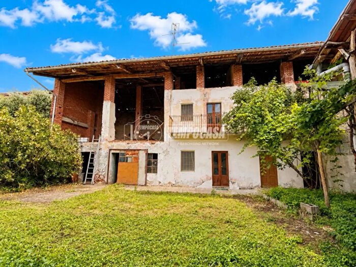 Casa con 5 locali in vendita in Vicolo Moretta, Orio Canavese