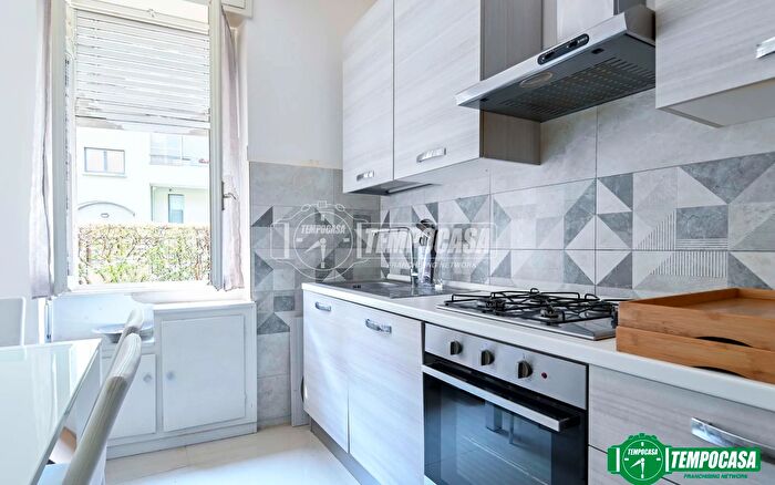 Appartamento trilocale in vendita in Via del Lapacano, Bergamo