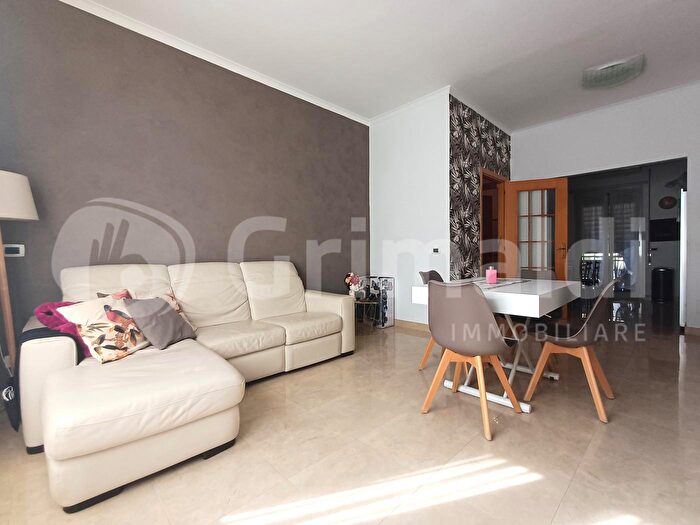 Appartamento trilocale in vendita in Filippo Cesare Annessi, Roma