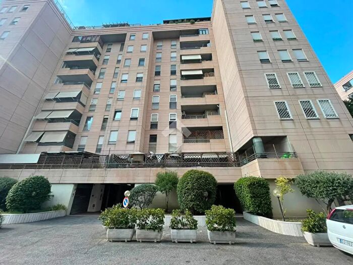 Appartamento trilocale in vendita in Via Via dell'Orsa Minore, Roma