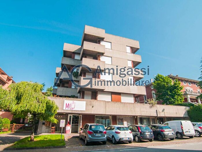 Appartamento trilocale in affitto in Piazza Libertà, Centro, Albino